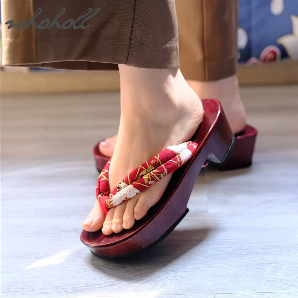 Zoccoli Giapponesi Geta per Co - Geta Wooden Sandal recensione e prezzo